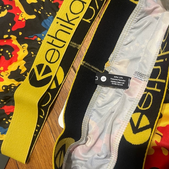 Ethika - Picture 4 of 4